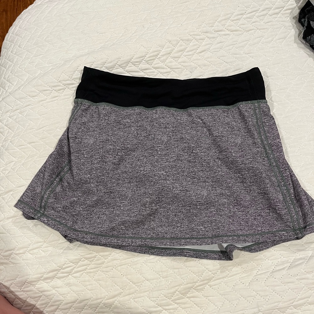 Gray Gradient Lululemon Skirt - image 1